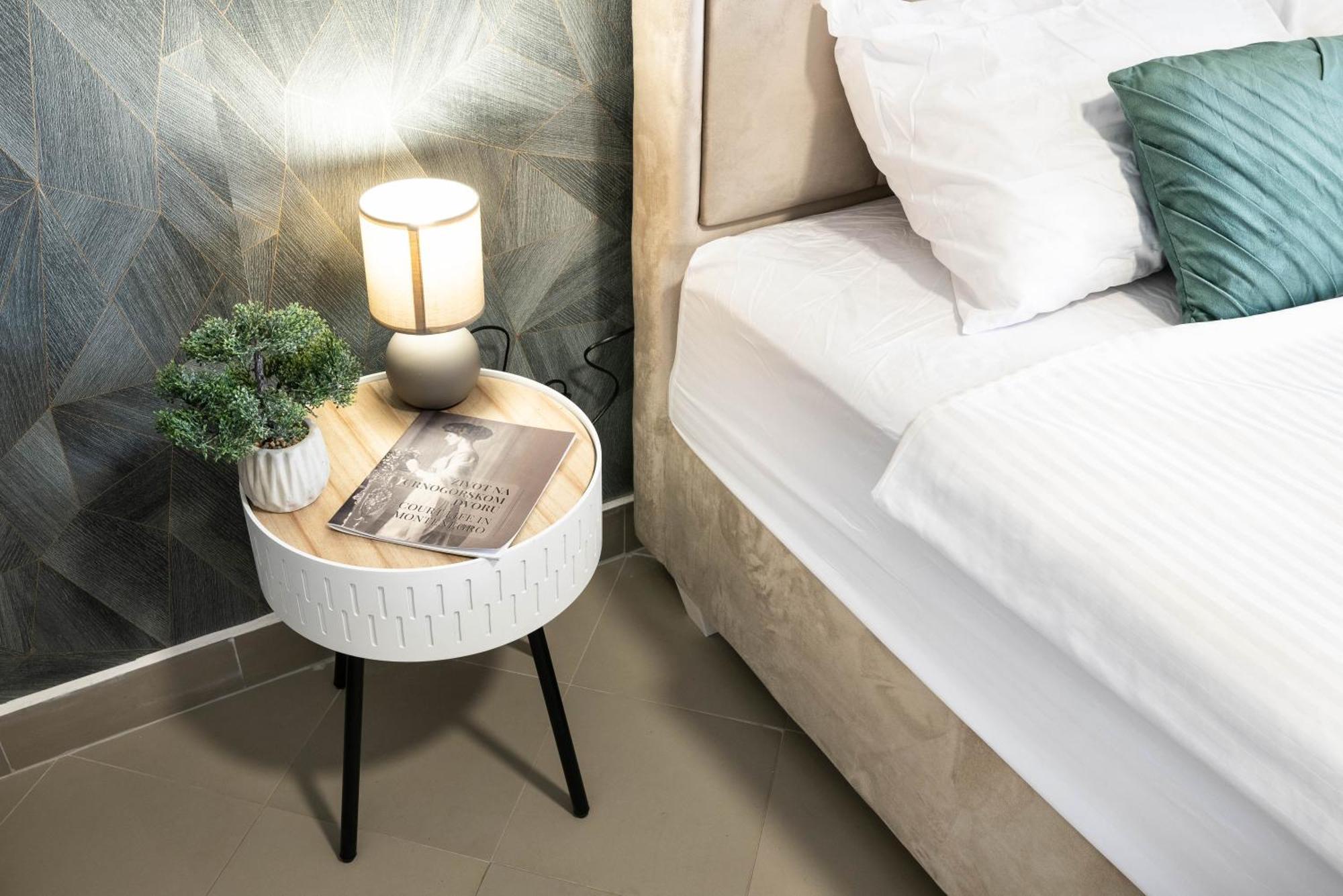 Studio Apartment Cudo Nevidjeno Karuc Εξωτερικό φωτογραφία