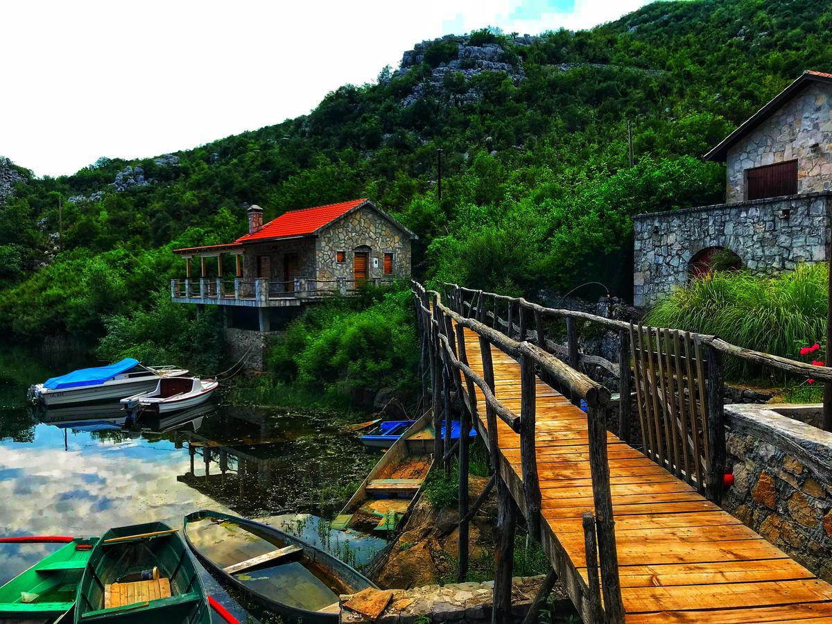 Studio Apartment Cudo Nevidjeno Karuc Εξωτερικό φωτογραφία