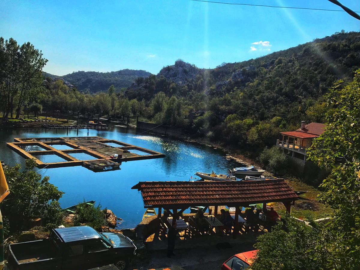 Studio Apartment Cudo Nevidjeno Karuc Εξωτερικό φωτογραφία