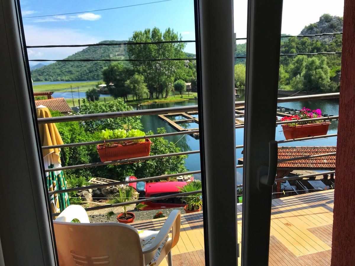 Studio Apartment Cudo Nevidjeno Karuc Εξωτερικό φωτογραφία